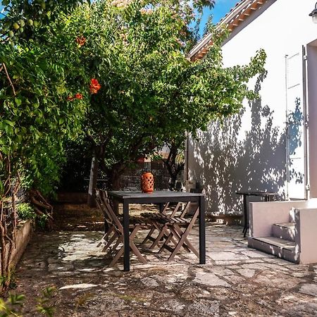Le Galli En Plein Coeur De Sanary Sanary-sur-Mer Exterior foto